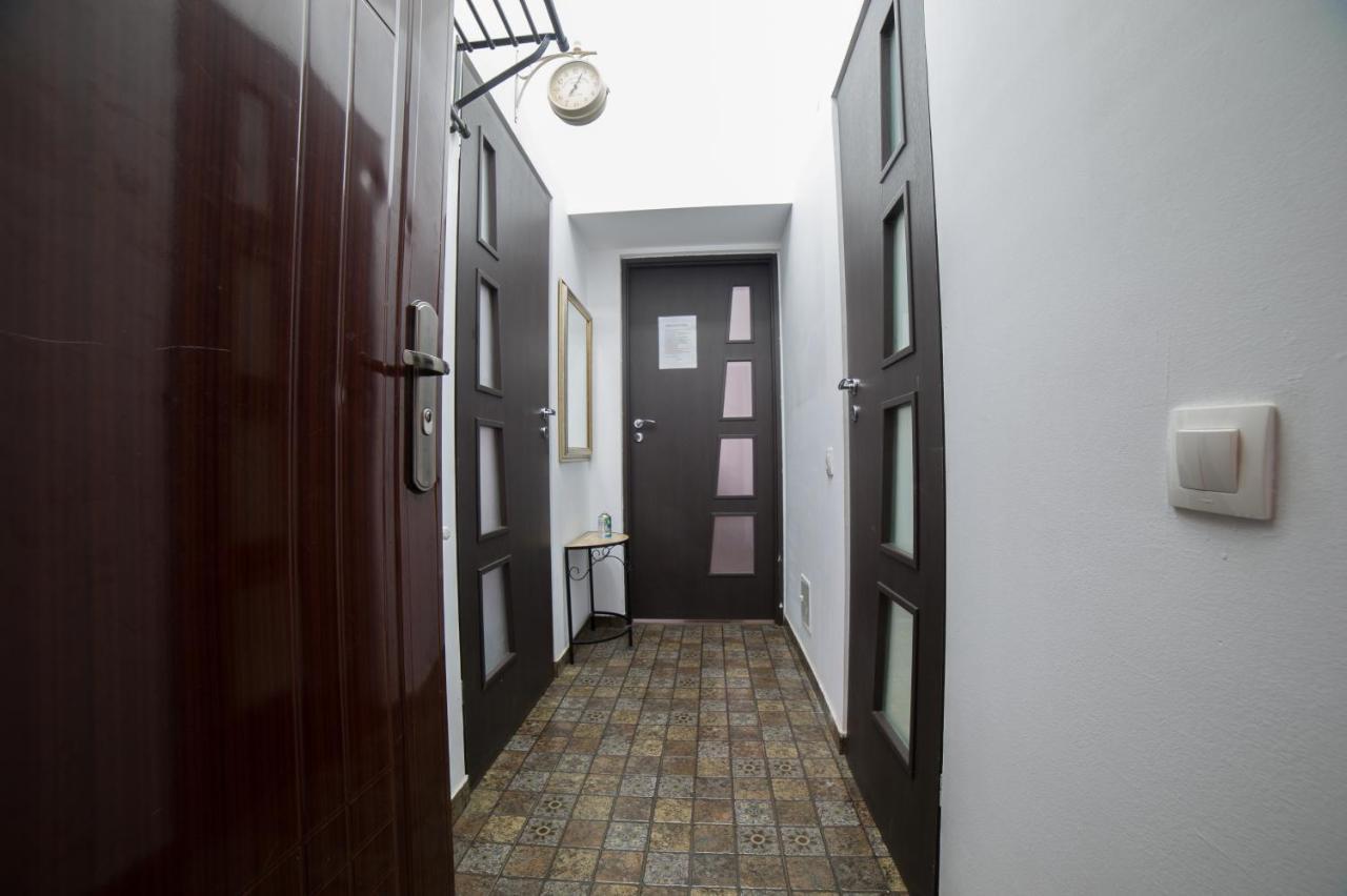 Central Studio Bnb Brașov Exterior foto